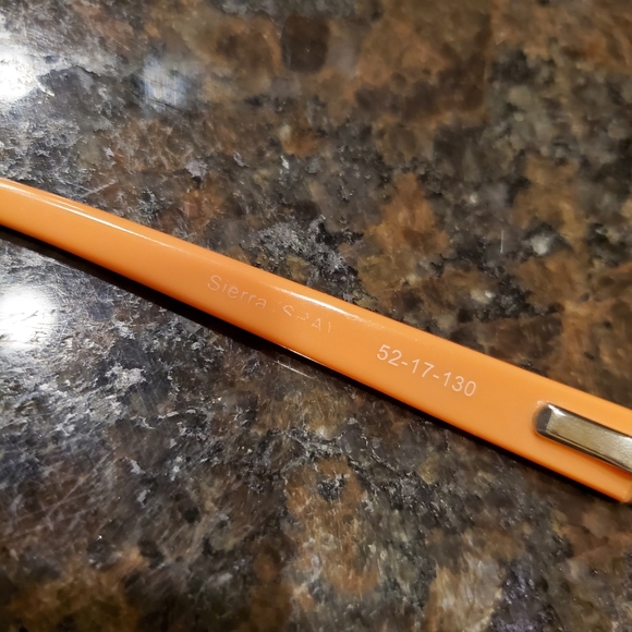 Vera Bradley Calista Frames - Picture 6 of 8